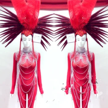 Бар в ночном клубе красный атмосферный головной убор из страусиных перьев реквизит жемчужное ожерелье женский костюм gogo