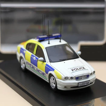 Смола Масштаб 1:43 2004 Модель полицейской машины X-Type для взрослых Классическая Коллекция Дисплей Подарок Сувенирное место