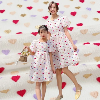 Жаккардовая ткань Красочное сердечко Прозрачная юбка-жабо Летнее платье Ткани Модный дизайн Оптом Ткань по метрам